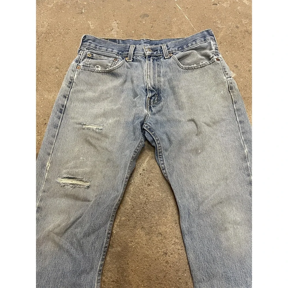 Levis 505 Jeans Mens 33x29 Light Wash Distressed Straight Zip Fly PC9 00505-4891
